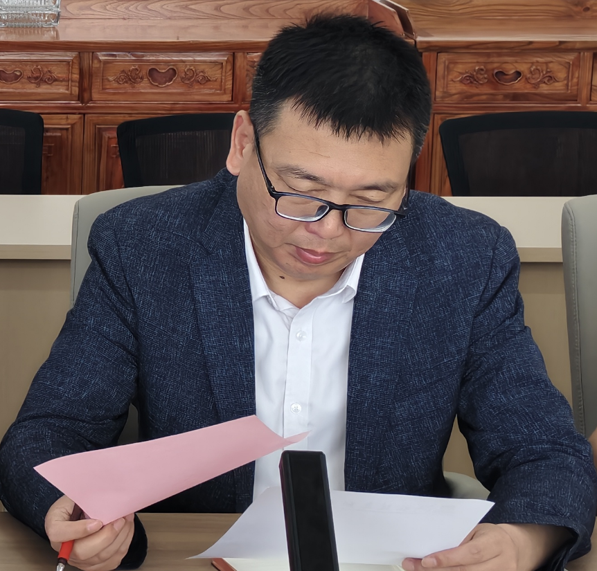 阮校长.png